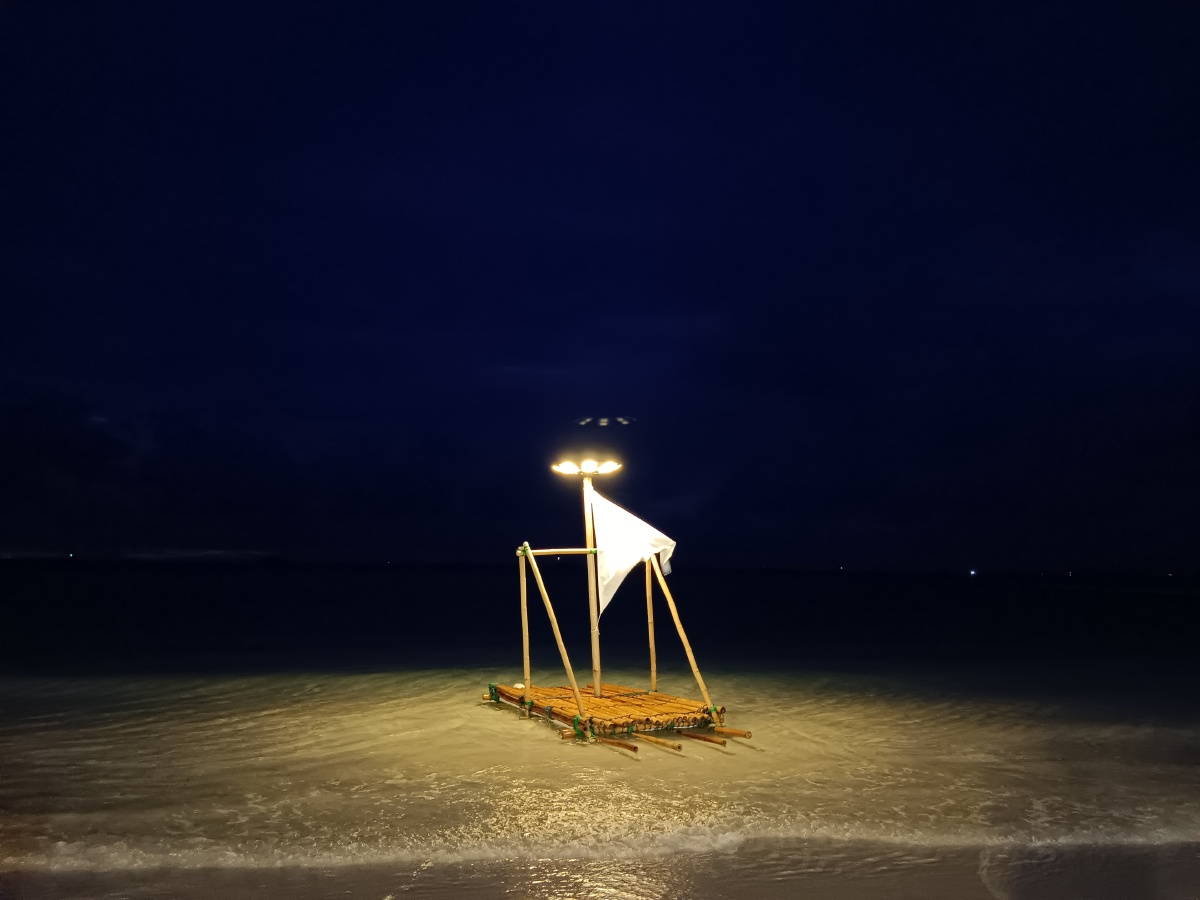 泰国格兰岛上的海边小木筏 - 年稚小念奴娇 - 图虫