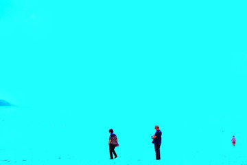 001