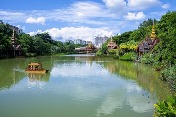 曼听御花园