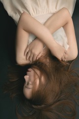 9 (18)