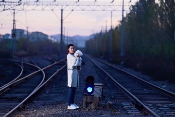 001