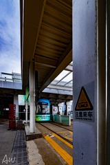 332040