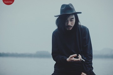 013