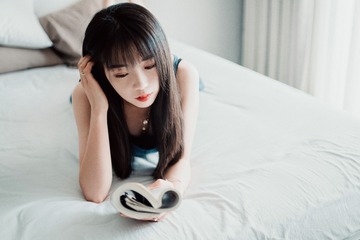 001