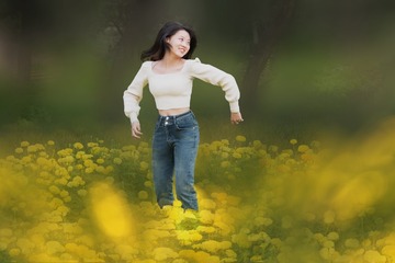 82068
