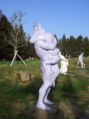 344280