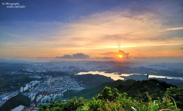 梧桐山顶守望鹏城