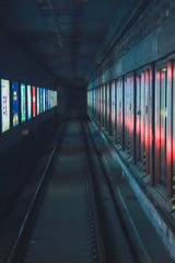 730943