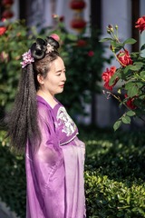 1605634
