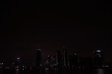 20605910-B1AC-495C-B361-20788F4DE284/L0/001