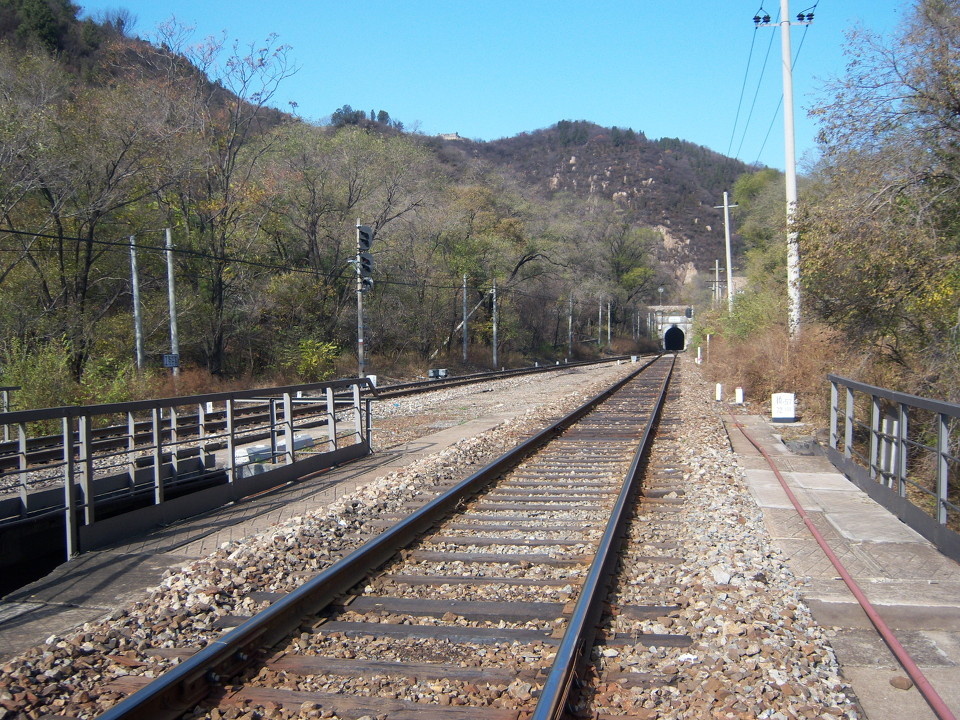 京包线-八达岭隧道口 br />