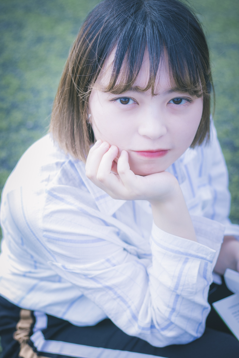初夏的元气少女