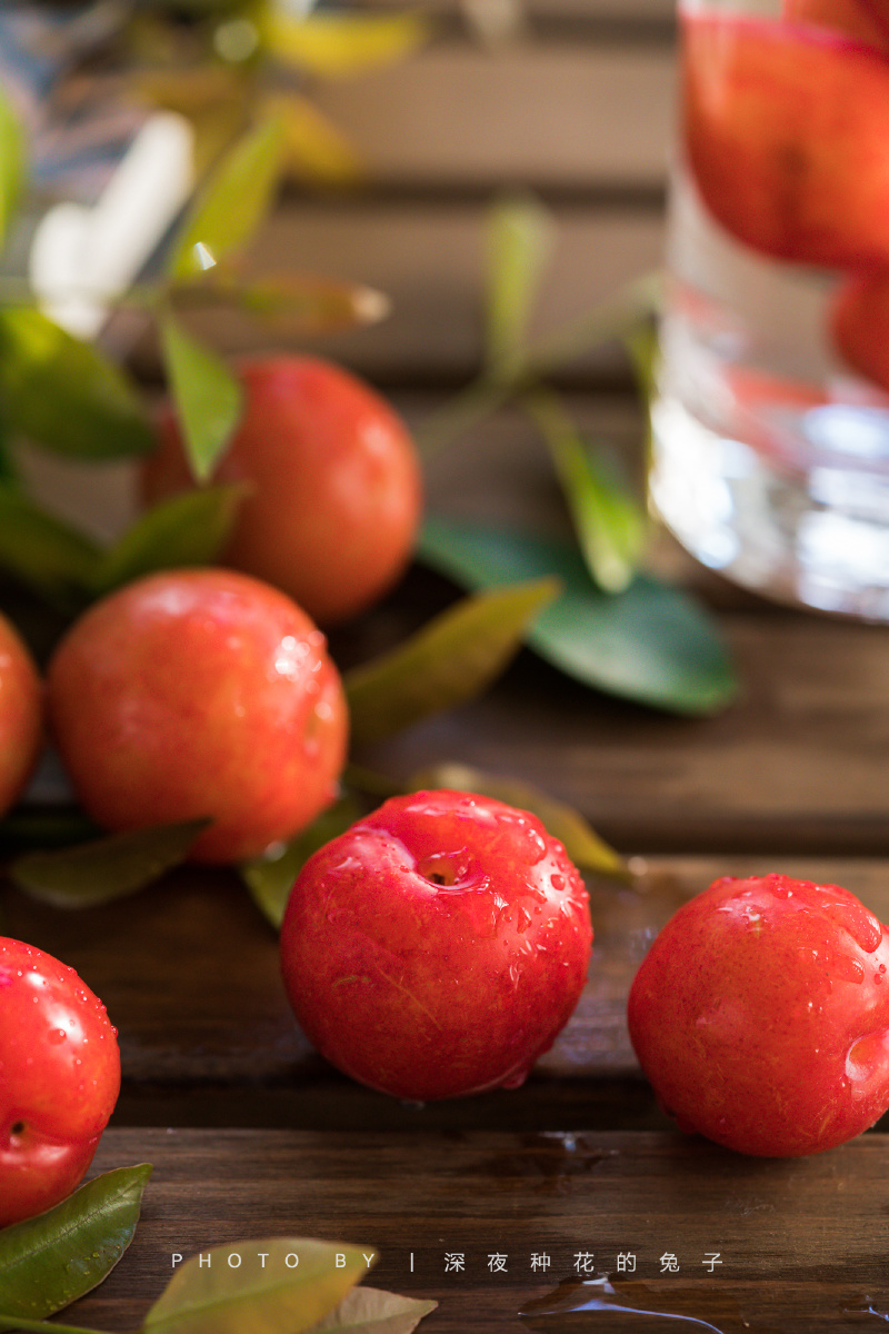 红李子