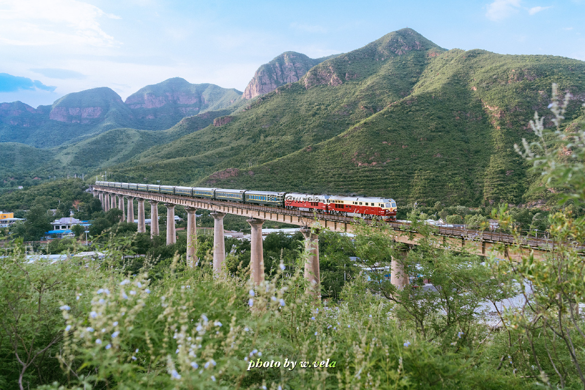 k603 次列车通过 京原线大石河特大桥 - w.vela - 图虫