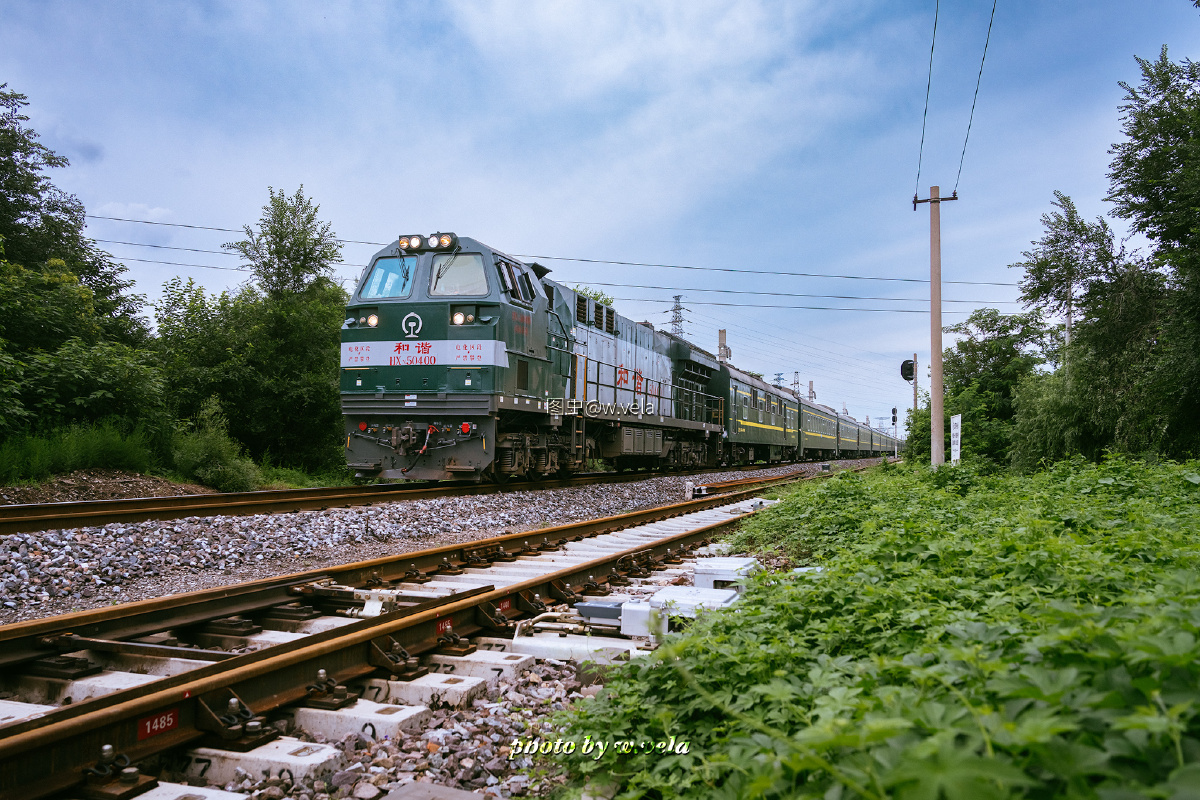 k602 次列车大灰厂站两道通过 - w.vela - 图虫