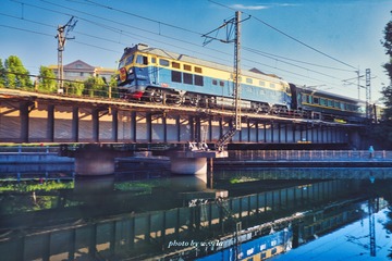 6AE584A0-1DD6-4949-B7A3-28AF06E4B513/L0/001