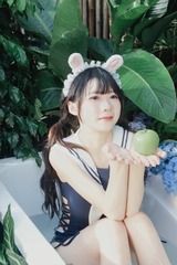 001
