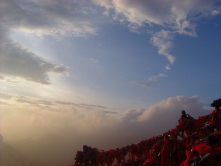 华山锁道