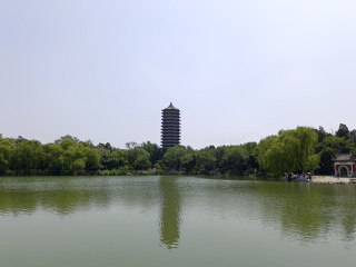 博雅塔