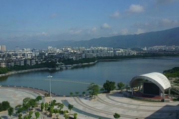 星湖之晨.JPG