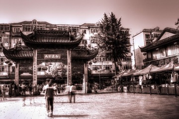 _MG_3192 - CopyAnd12more_tonemapped.jpg