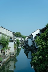 E1825D01-31E9-4A87-B919-D140A44797BD/L0/001