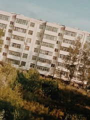 982132