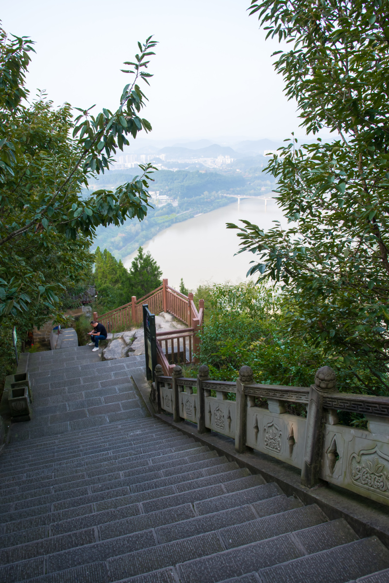 阆中嘉陵江山--古城观景台 - 李彬9527 - 图虫