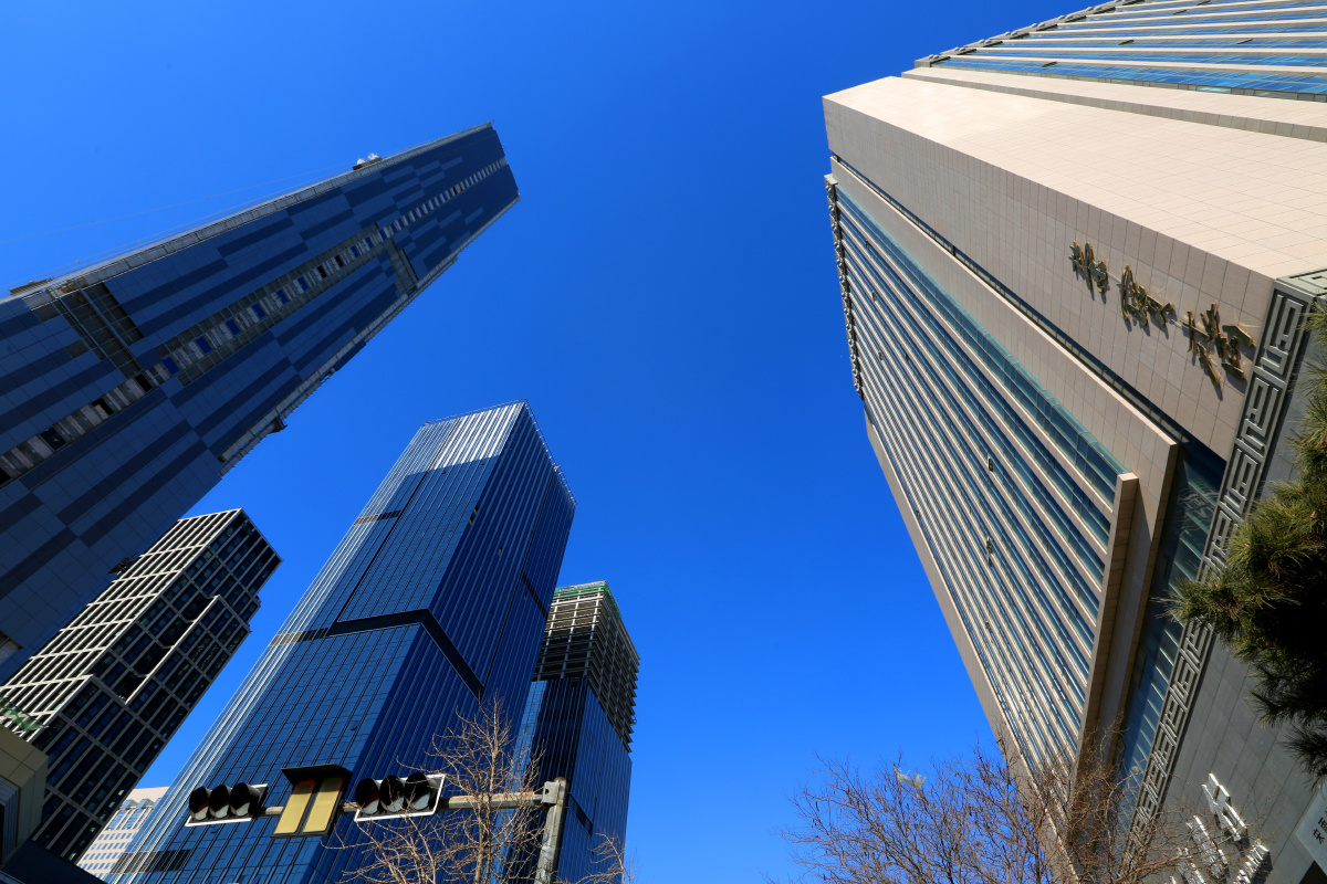 建筑系列之二现代建筑青岛