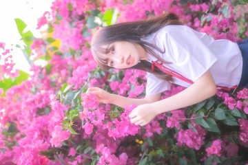 001
