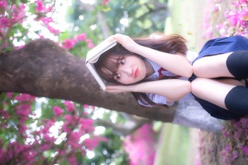 001