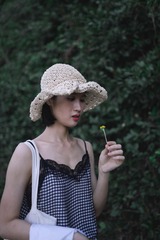 001