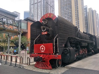 927