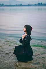 001
