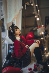 001