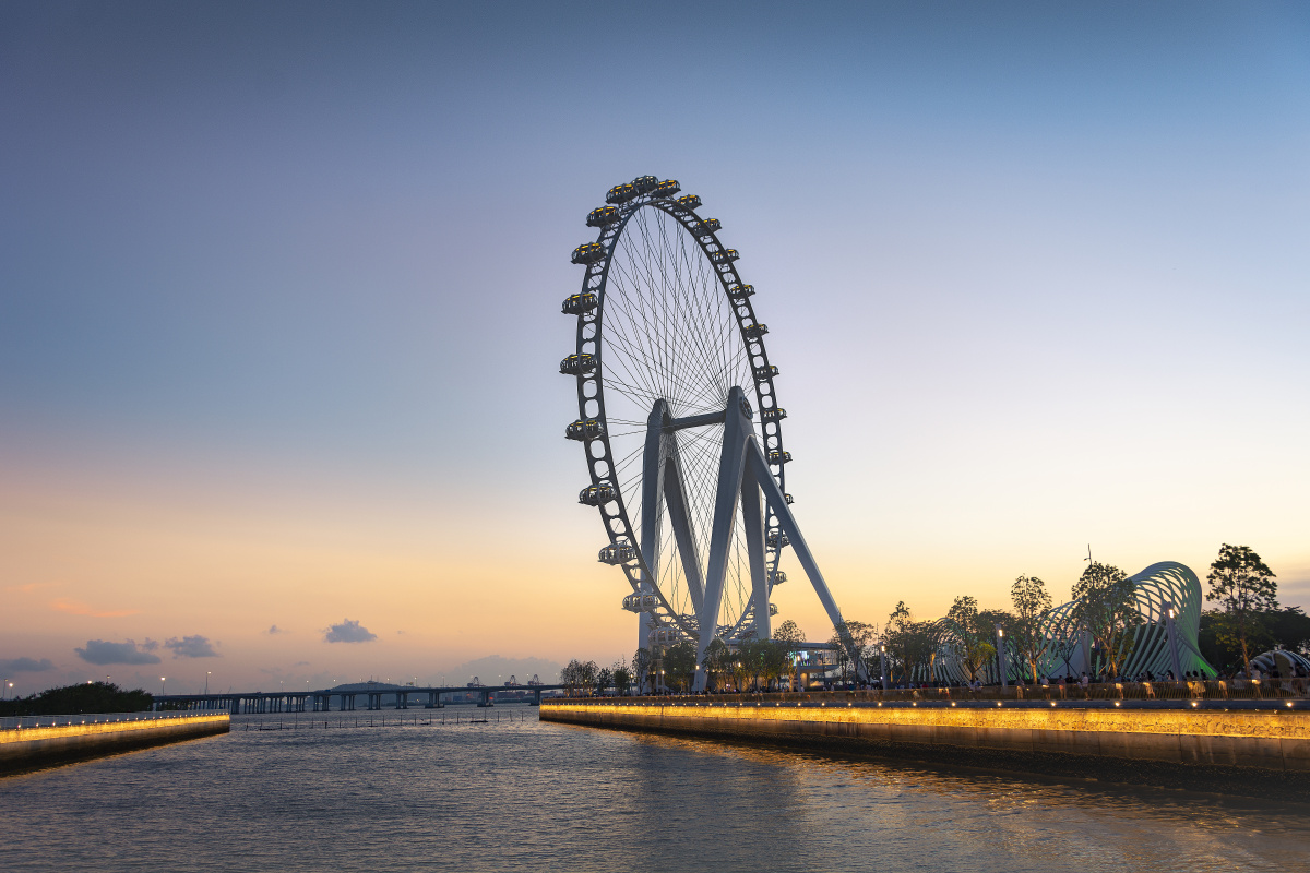 深圳湾区之光摩天轮