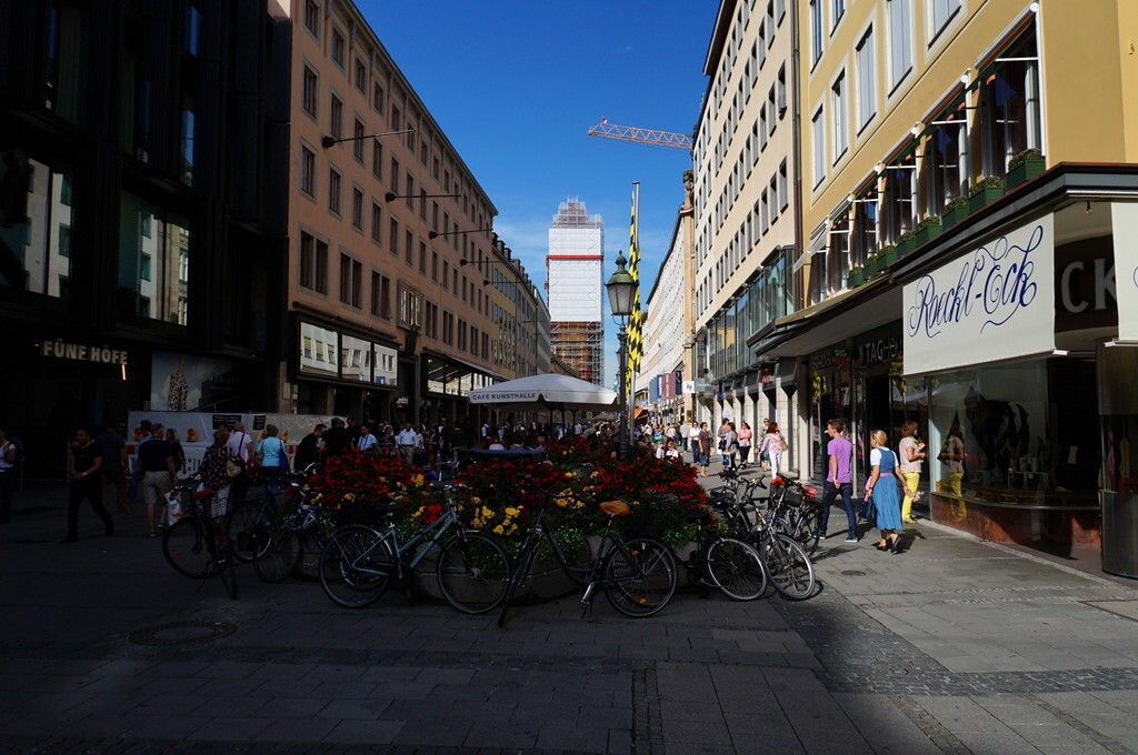 06