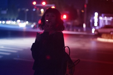 001