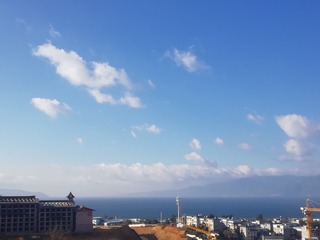 1060218