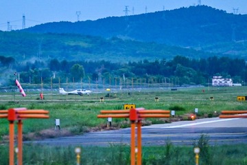 2564991