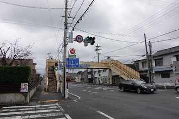 070AE0AB-618B-49A1-A3A6-911992C234D8/L0/001