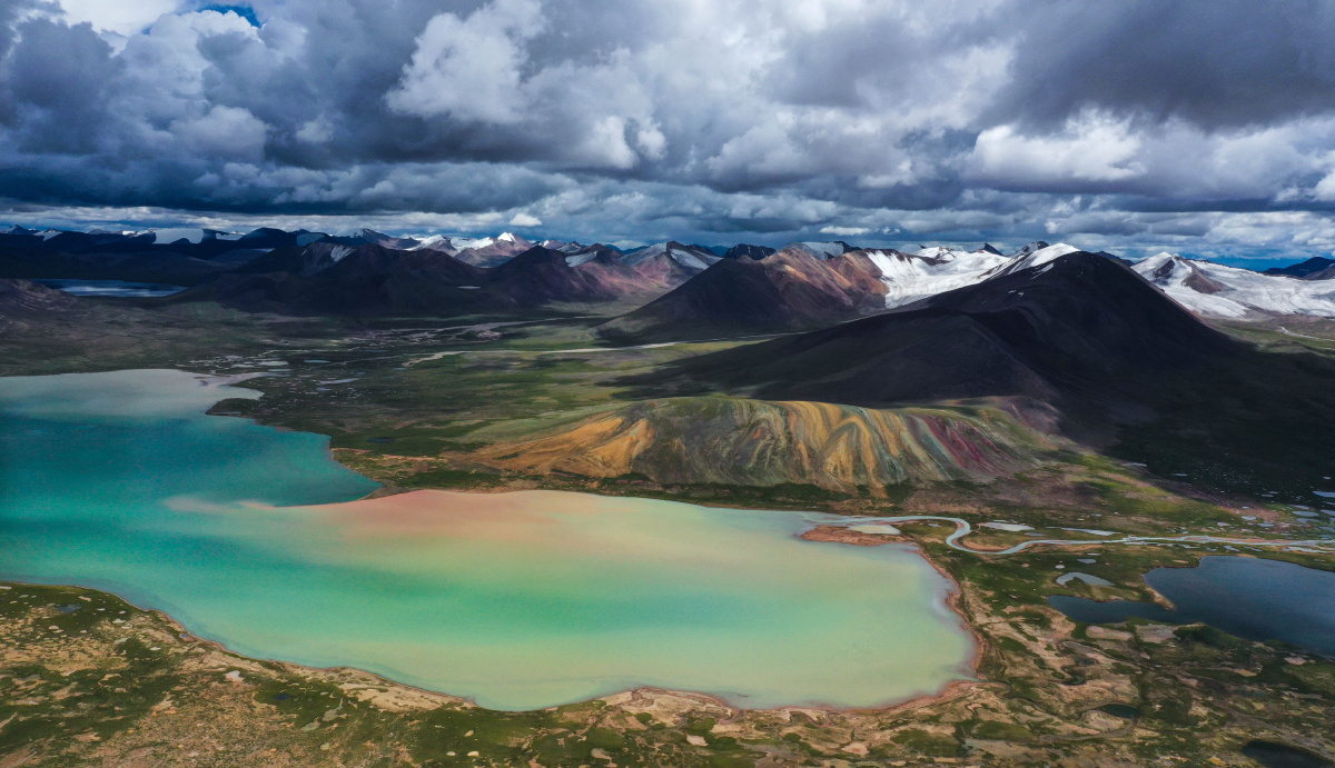 水墨画般的唐古拉山垭口 - landiao - 图虫