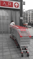 商场入口