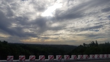 104815