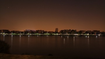 19016