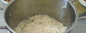 153304