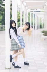 445560