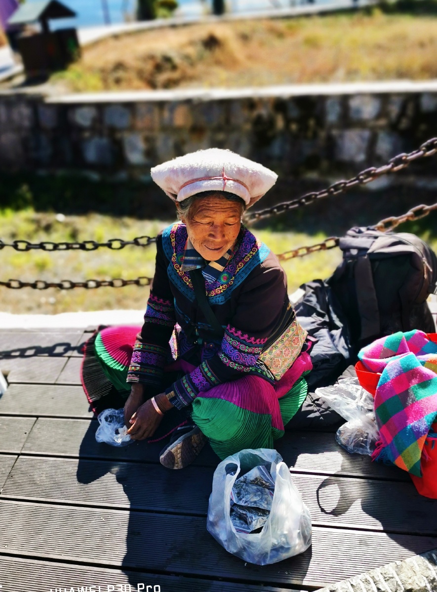 摩梭族女人 - 喜欢的方式生活 - 图虫