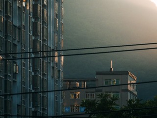 2137053