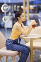 42C8C61E-0146-4797-9C9C-14A82749DF56/L0/001
